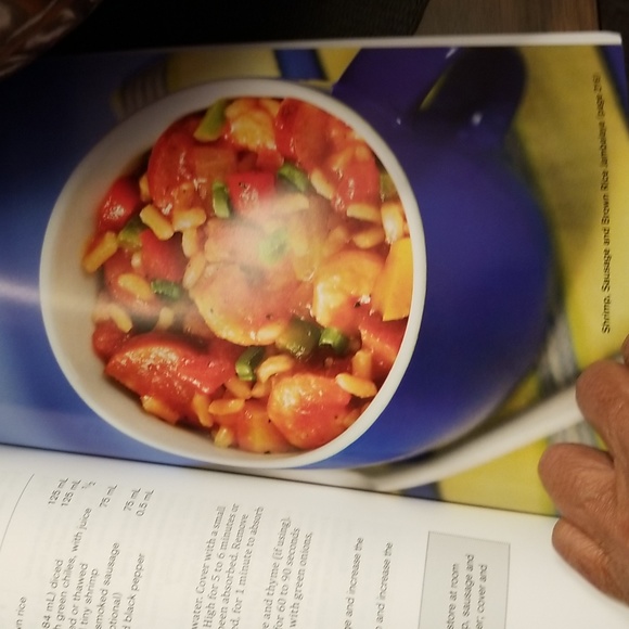 Book "250 Meals in a Mug" - Picture 6 of 6